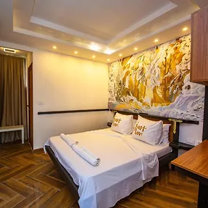 Hostel Legjenda, Szkodra